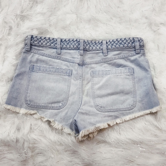 Abercrombie & Fitch Festival Shorts - Picture 4 of 6